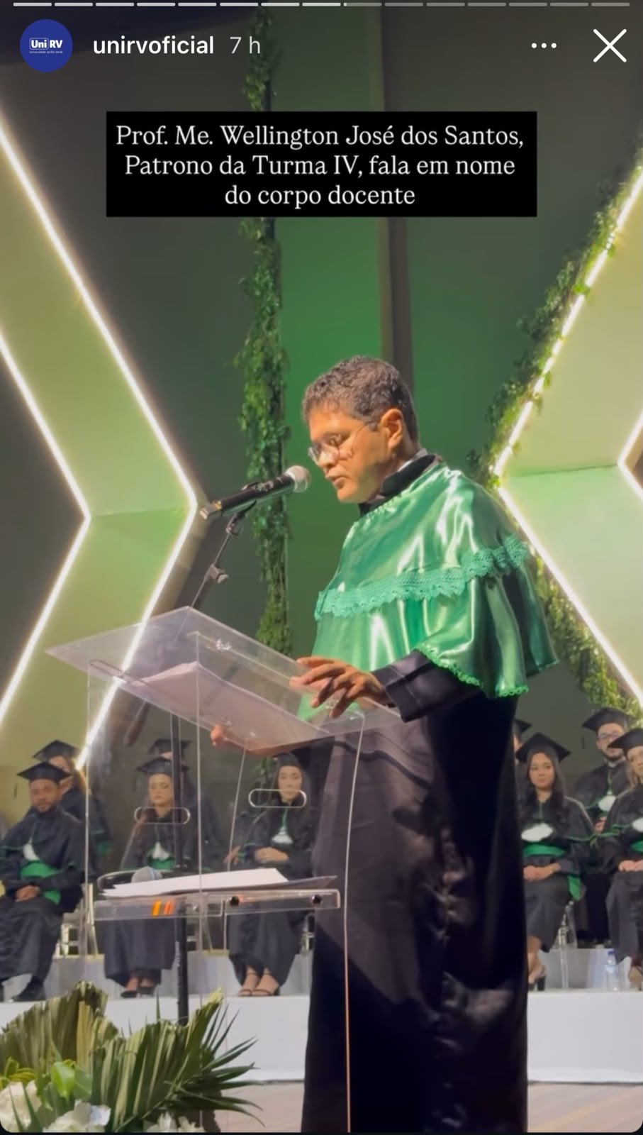Dr. Wellington José dos Santos é homenageado como paraninfo da Turma IV